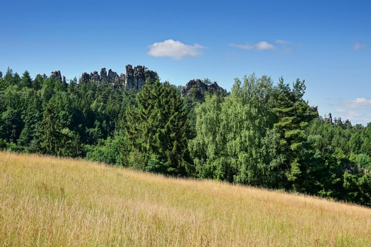 Apartman Malá Skála Exteriör bild